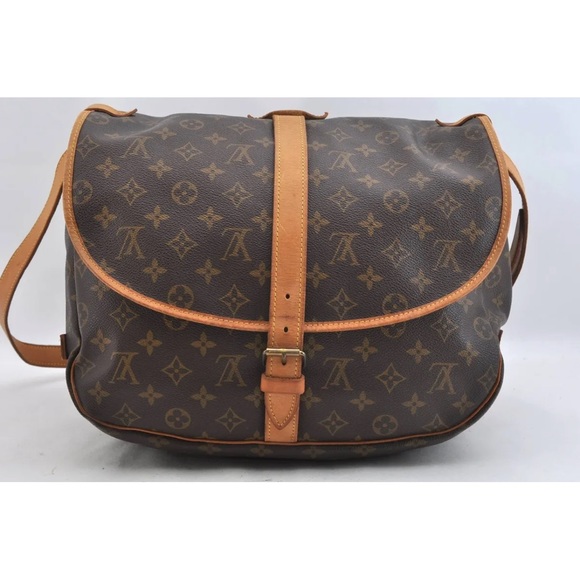 Louis Vuitton Monogram Saumur 35 Cross body Shoulder Bag - Picture 8 of 13
